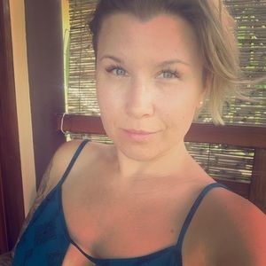 Meet your Posher, Taira